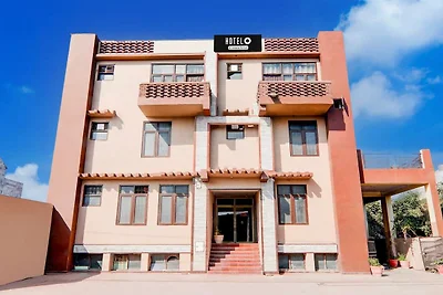 Super Hotel O Sharda Nagar Lucknow