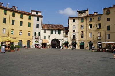 Lucca Living: Stijl en Traditie