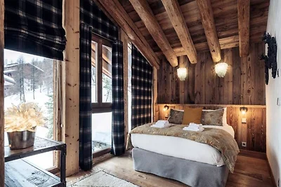 Chalet in Val d'Isère mit Innenpool