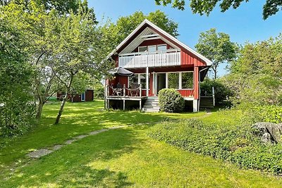 8 Personen Ferienhaus in BRäNNö-By Traum