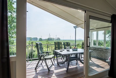 Ferienhaus in Kamperland mit Terrasse