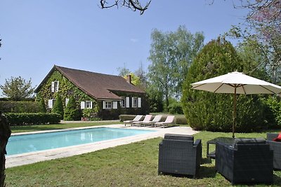 Wunderschöne Villa in Burgund mit...