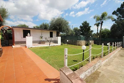 Villa spaziosa con ampia veranda