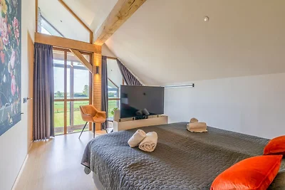 Attraktive und moderne Ferienvilla für 6...