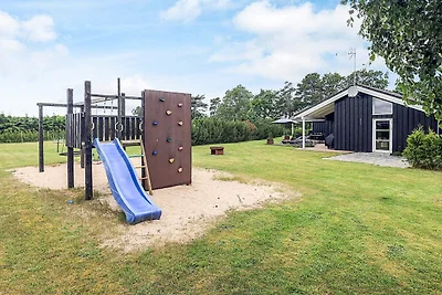 10 persone case ad Hadsund