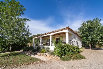 Villa in Félines Minervois mit Pool