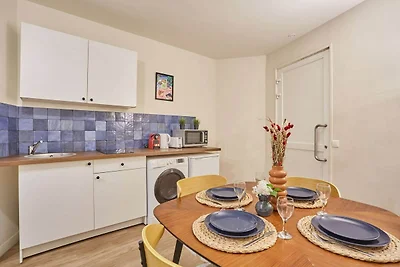 Apartment Exposition Center