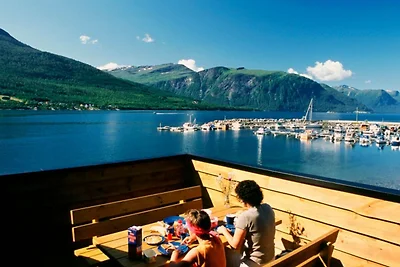 6 Personen Ferienhaus in EIDSVÅG-By Traum