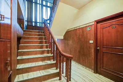 Hotel O Sansarchandra Road Luna Rosa
