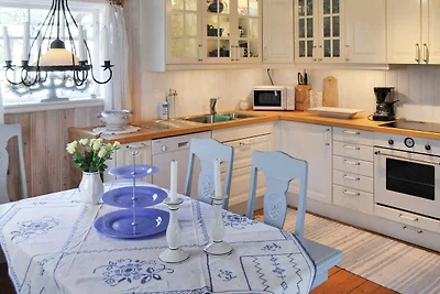 6 Personen Ferienhaus in HÖLLVIKEN