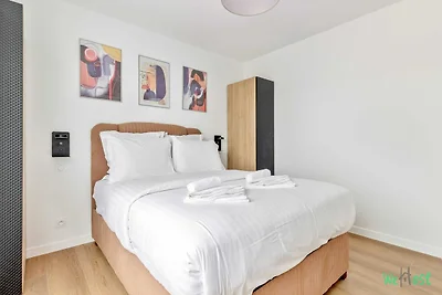 Modernes Apt. mit Balkon -6P-Proche...