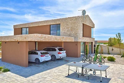 Verlockendes Ferienhaus in Brtonigla mit...