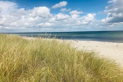 8 Personen Ferienhaus in Væggerløse-By Traum