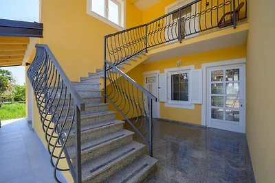Attraktive Wohnung mit Garten