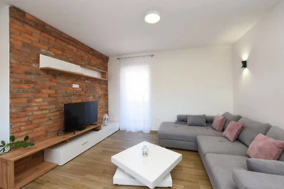 Villa mit Meerblick in Strandnähe in...