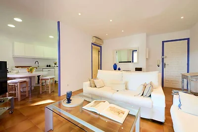 Apartment für 6 Personen mit Balkon