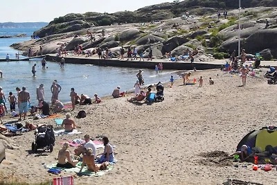 4 persone case ad LYSEKIL-By Traum