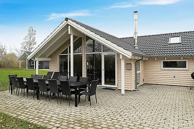 12 Personen Ferienhaus in Hasselberg