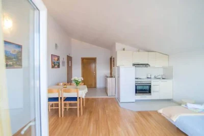 Apartmani Cihorich - Two Bedroom Apartment wi...