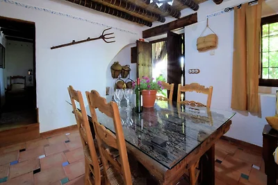 Cottage a Fuentes de Cesna con piscina