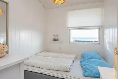 6 Personen Ferienhaus in Sjølund-By Traum