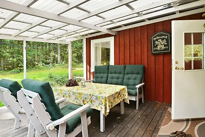 4 Personen Ferienhaus in HALLABRO-By Traum