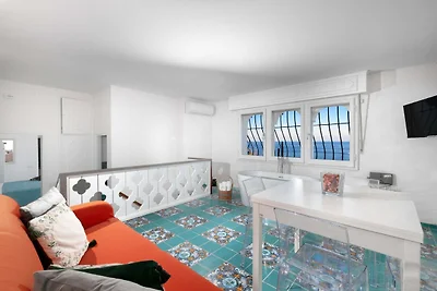 Wohnung mit Blick auf Capri in Meeresnähe