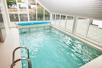 12 Personen Ferienhaus in Jelsa