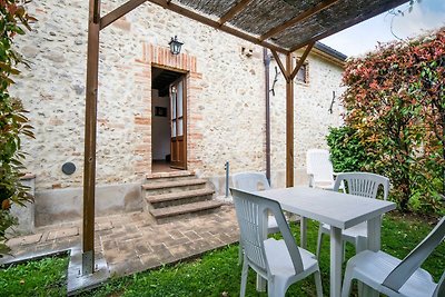 Bauernhaus in Città di Castello mit Terrasse