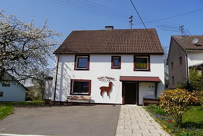 Vakantiehuis in Windeck met zwembad