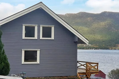 8 persoons vakantie huis in Svelgen