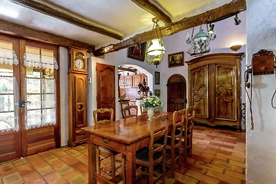 Moderna casa vacanze con piscina privata