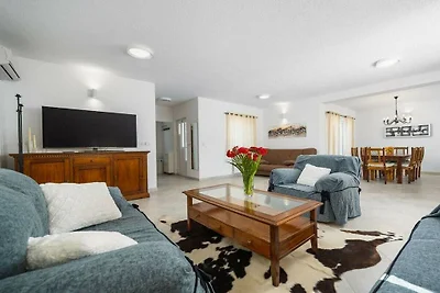 Villa mit 1 Schlafzimmer