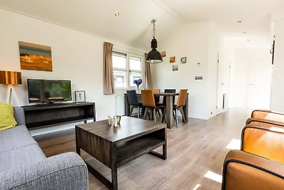 Betoverend chalet in Noordwijk met tuin