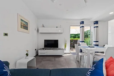 Villa in Vintijan mit privatem Pool