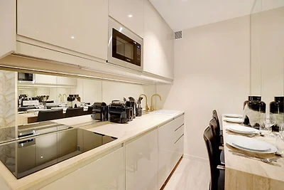 Ferienhaus mit 2 Zimmern in Batignolles