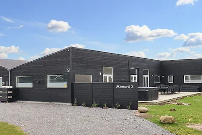 16 Personen Ferienhaus in Væggerløse