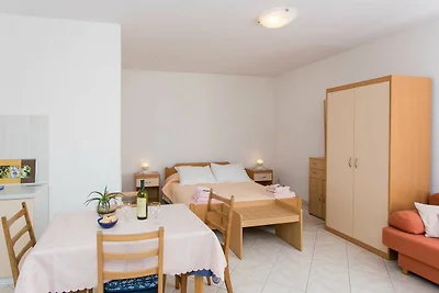 Apartments Miljan Popovic - Studio Apartment ...