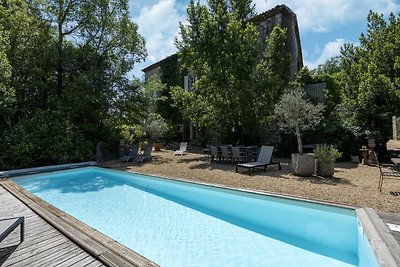 Schönes Ferienhaus mit privatem Pool