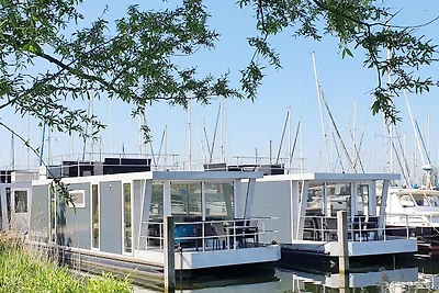 Marina Aesthetic Lodge Getaway