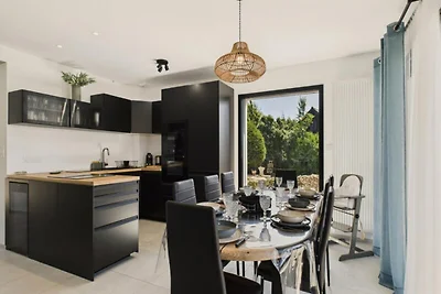 Apartment in der Nähe des Strandes von Rohu m...