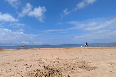Schöne Wohnung in Strandnähe-By Traum