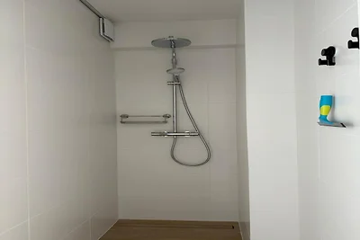 Stilvolles 3-Zimmer-Apartment mit Meerblick.