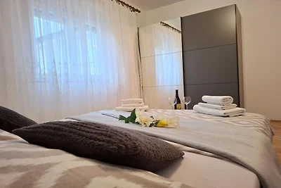 Apartments Tomislav - Superior Two Bedroom Ap...