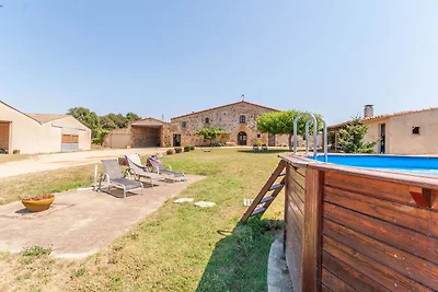 Casa vacanze a Cassa de la Selva con piscina