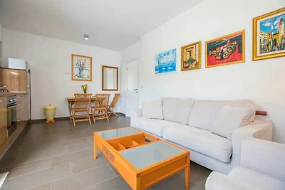 City Holiday Apartment - One Bedroom Apartmen...