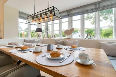 Ferienhaus in Midlum mit Sauna und Wifi