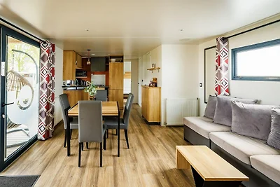 Lodge in Niederlande mit Pool & Veranda