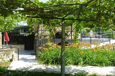 Maison en Pierre près de la Rivière Caima