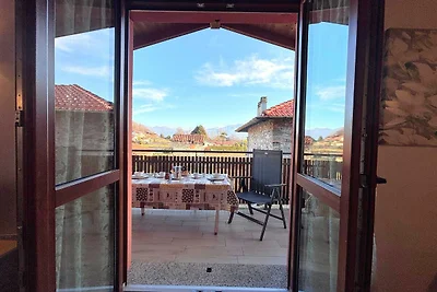 Appartement met uitzicht op het meer in...